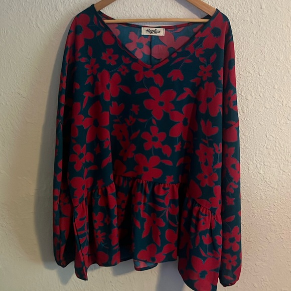 Babydoll Peplum Floral Top - Picture 2 of 6